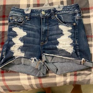 american eagle distressed jean shorts